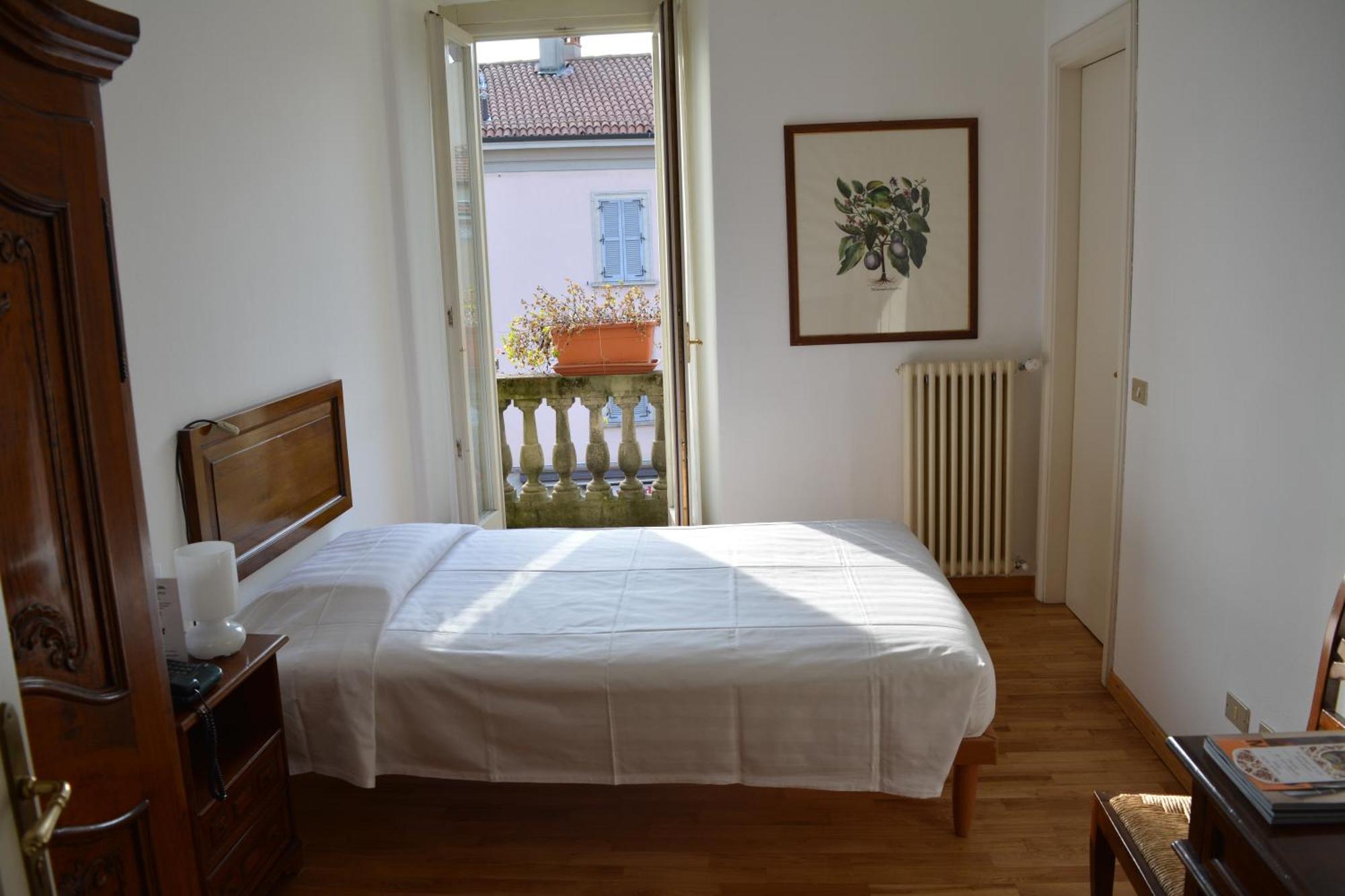 Albergo Bologna Varese Habitación foto